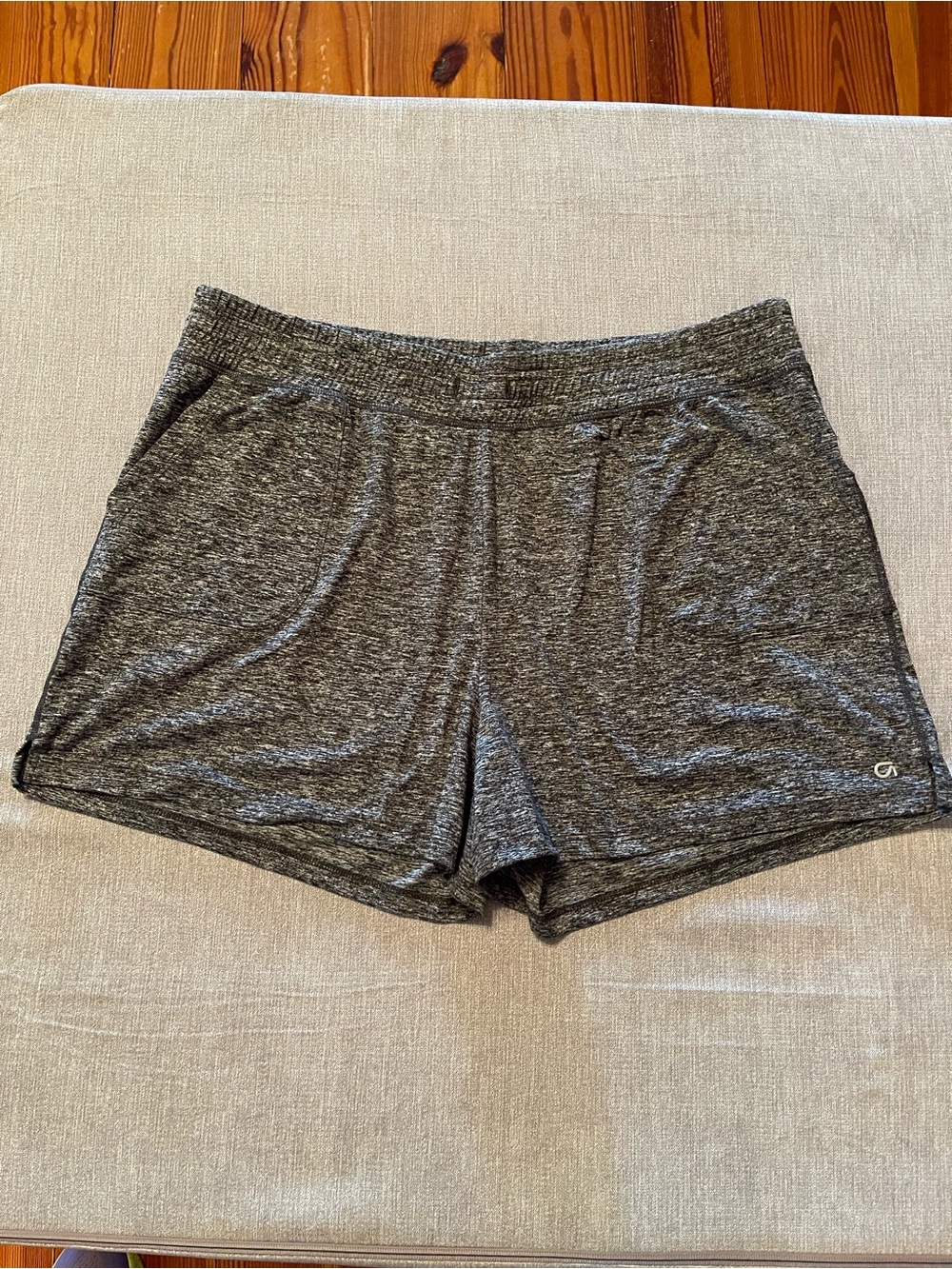 GAP Athletic Running Workout Shorts - Navy and Heather Gray - Picture 4 of 14